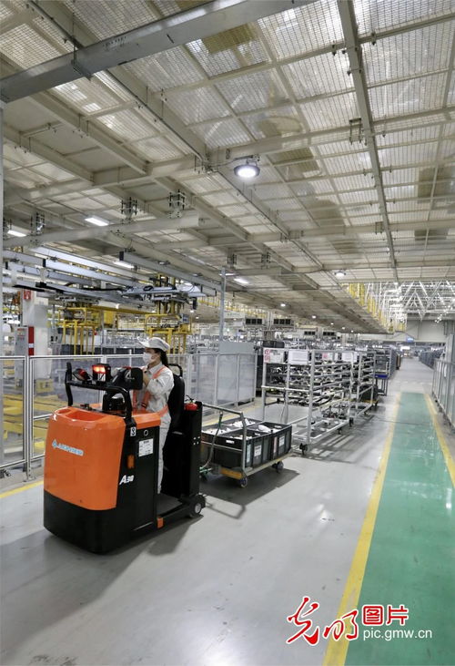 高速、高質量、創新 打造世界級汽車硅谷的三輪車總裝與零部件生產